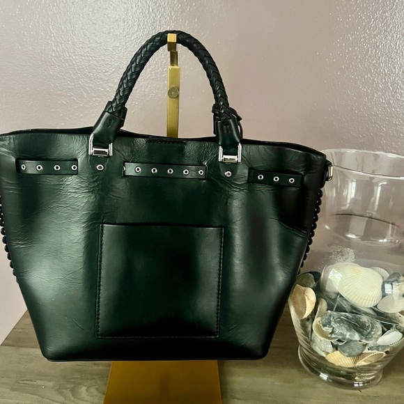 Michael Kors Bucket Bag - Picture 2 of 8